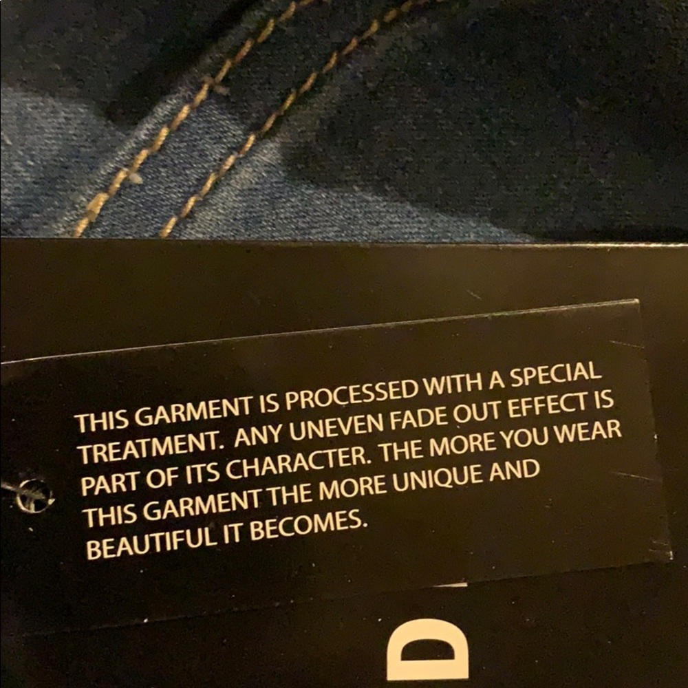 Jeans - Picture 7 of 9